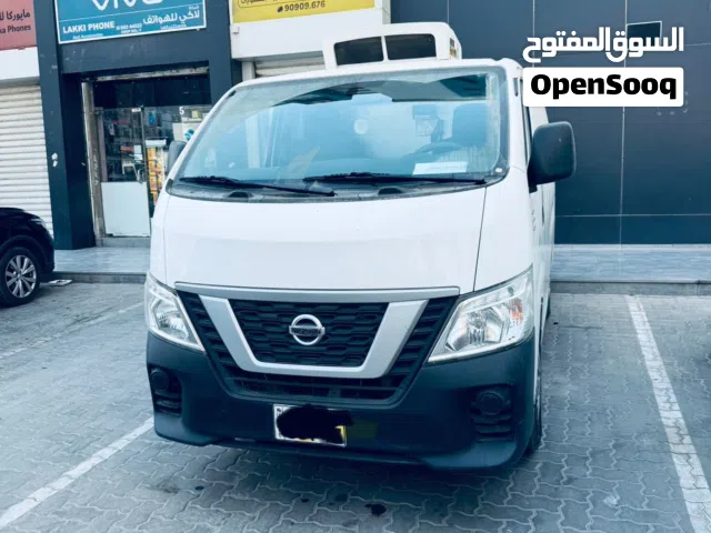 للبيع باص نيسان اورفان مبرده
