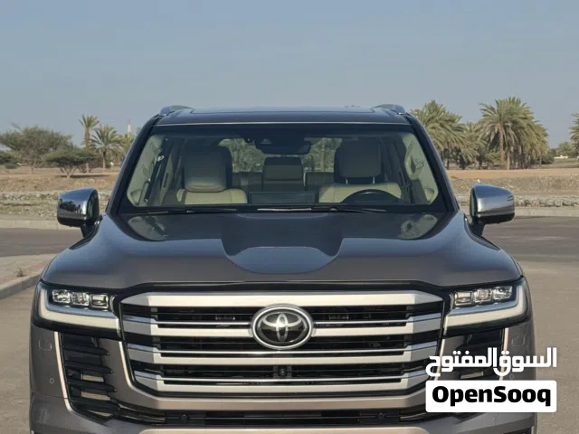 2023 تويوتا لاند كروزر VXR