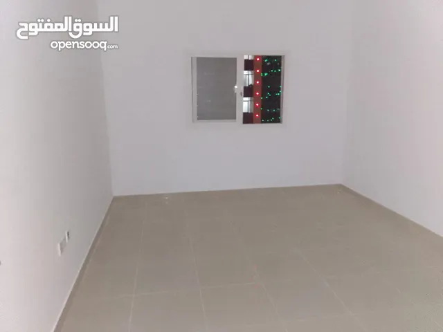 500 m2 2 Bedrooms Apartments for Rent in Ajman Al Naemiyah