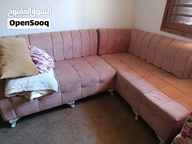 كنبة صالون حرف ال لون زهري
