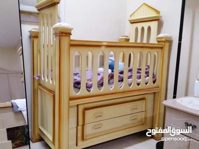 سرير أطفال