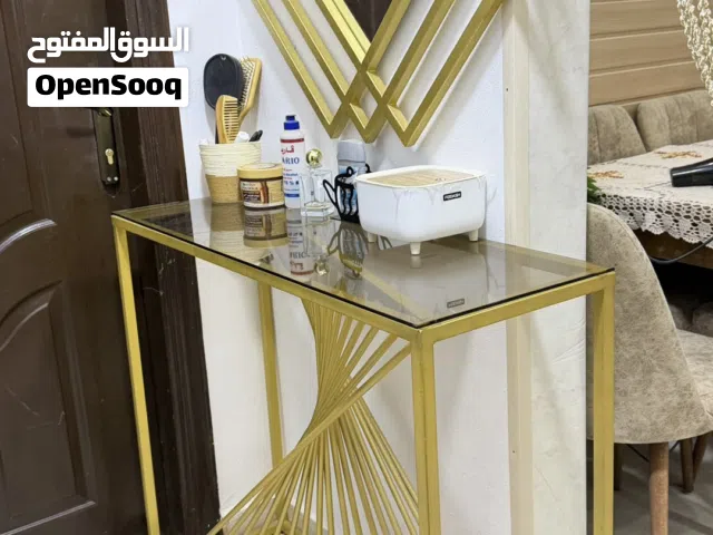 كونسول مع مرآه