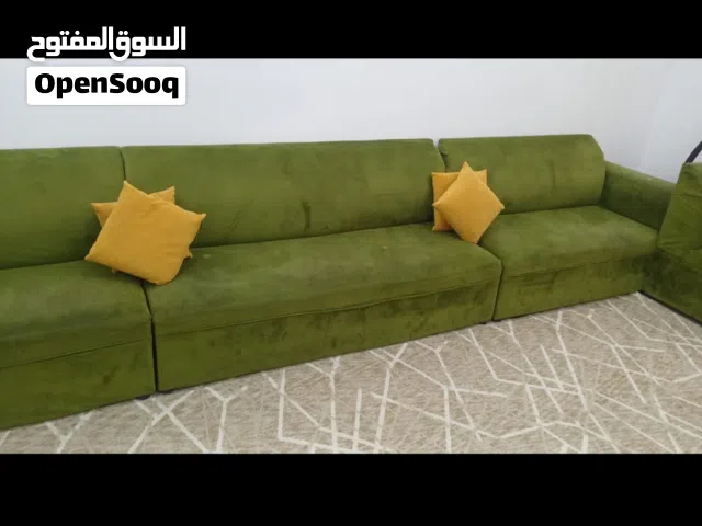 set sofa 4 big & 3 sofa corner & 2 table  like new  good green colour  hurry up   للبيع سوفا لعدد 12