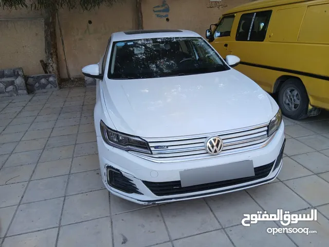 Used Volkswagen Bora in Zarqa
