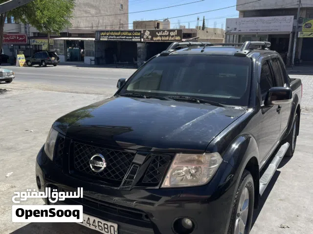 2012 Nissan Navara SE