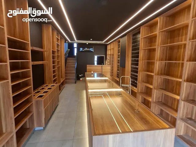 محل للبيع او للايجار الطيرة رام الله شارع رئيسي مقابل نيلسون مانديلا