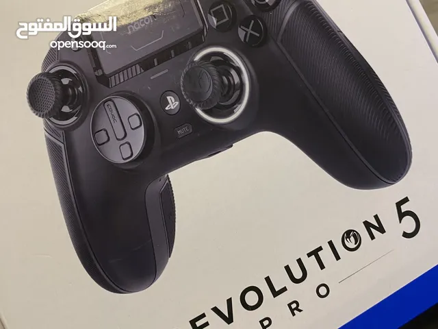 Revolution 5 pro /nacon