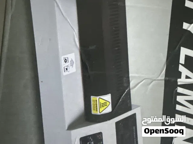 كابسه هويات A4 جديده ما مفتوحة بالكارتون 35 وبيه مجال وتدلل