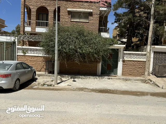 230 m2 More than 6 bedrooms Villa for Sale in Benghazi Tabalino
