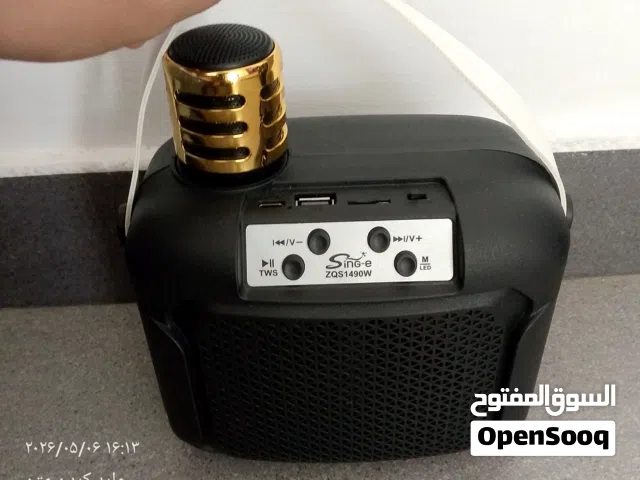 سماعة جديدة غير مستخدمة مع ميكروفون با جعبه