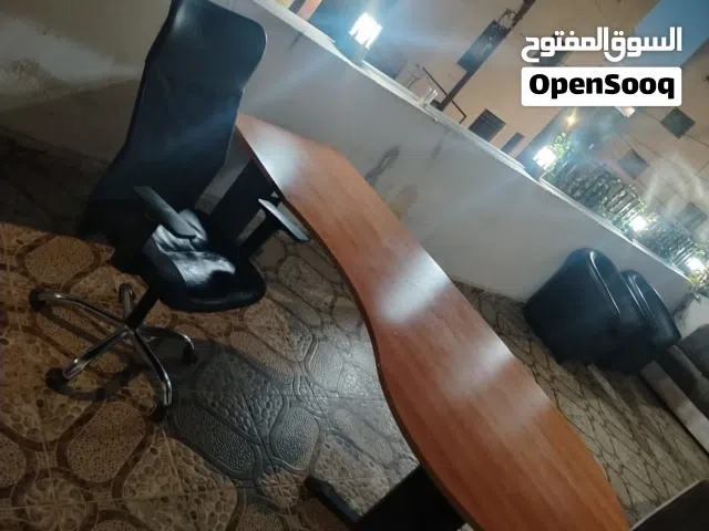 مكتب للبيع
