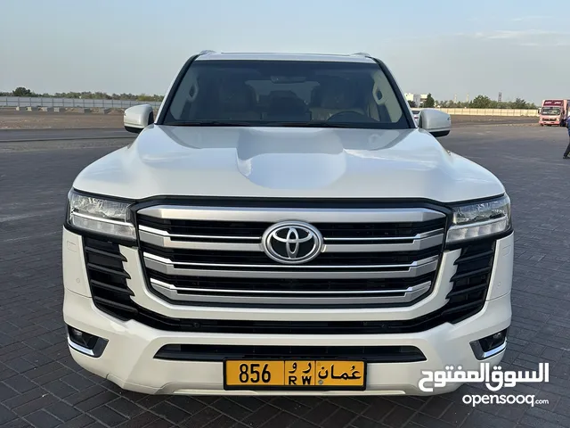 Used Toyota Land Cruiser in Al Batinah