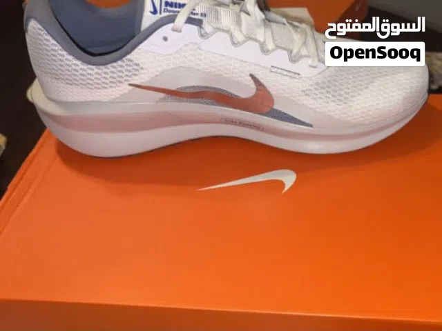 جزم نايك الاصلي