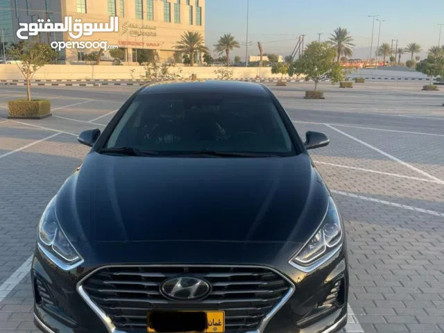 هيونداي سوناتا 2018 فل كامل رقم 2 ممشى قليل بسعر ممتاز