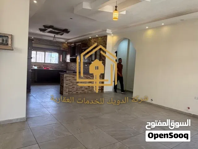 165 m2 3 Bedrooms Apartments for Rent in Amman Deir Ghbar