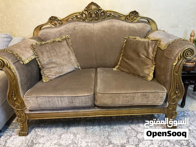 طقم كنب خشب مصري 7 مقاعد استعمال بسيط بحالة ممتازة نظيف
