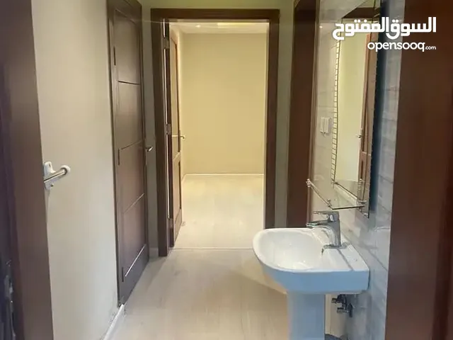 150 m2 4 Bedrooms Apartments for Rent in Jeddah As Safa