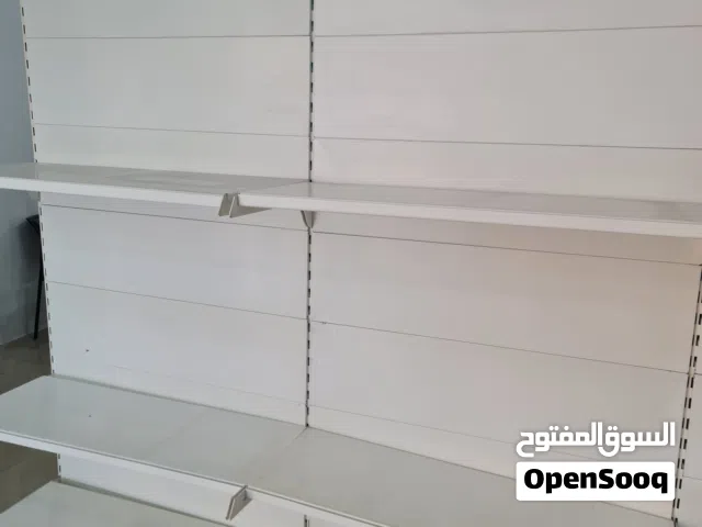 معدات محل مستعمله نظيفه للبيع