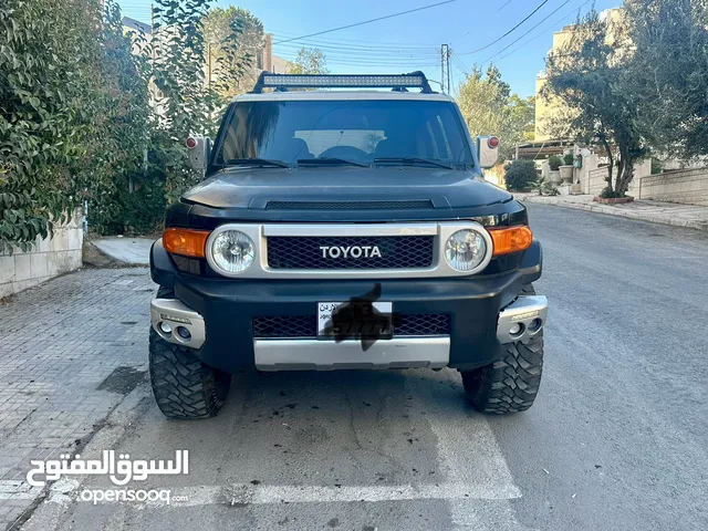 Used Toyota FJ in Amman