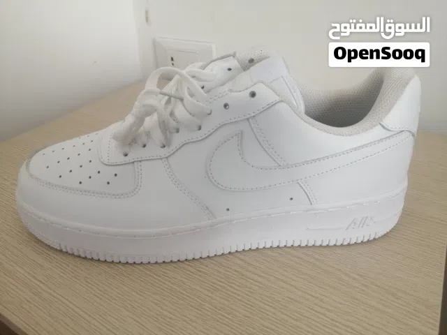 نايك اير فوريس 1