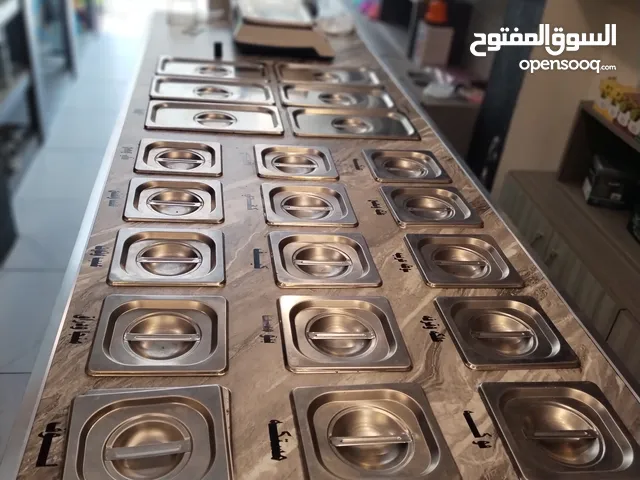 ديكور محل للبيع شبه جديد