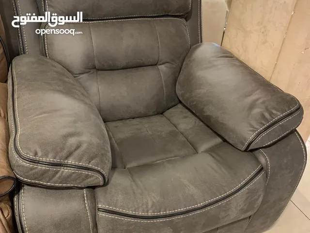 ركلاينر كهربائي أو ريكلاينر يدوي ابتدأ من 170 دينار وطالع