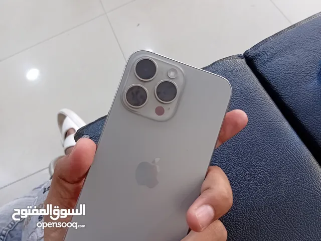 I phone 15pro max 256gb 98 battery