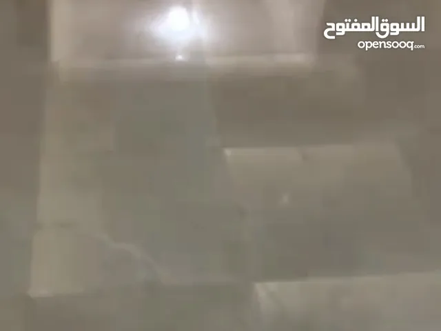 محل للبيع 65م