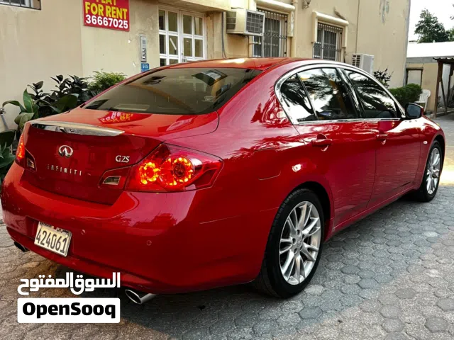 2012 إنفينيتي G25