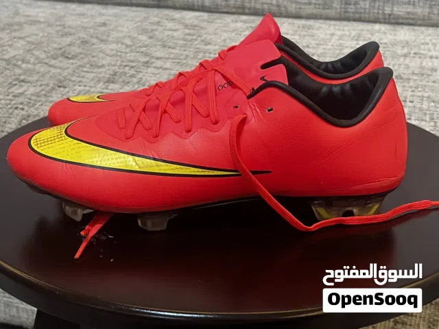 جوتي براغي اصلي نايك قياس (42)