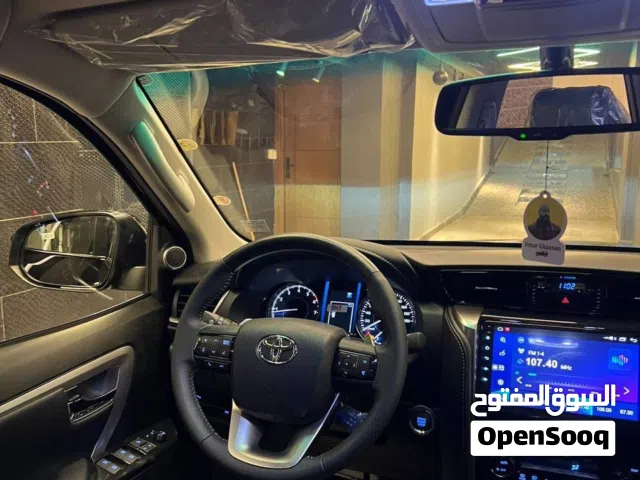 Toyota fortuner sport  4WD Model 2027 For Sale للبيع