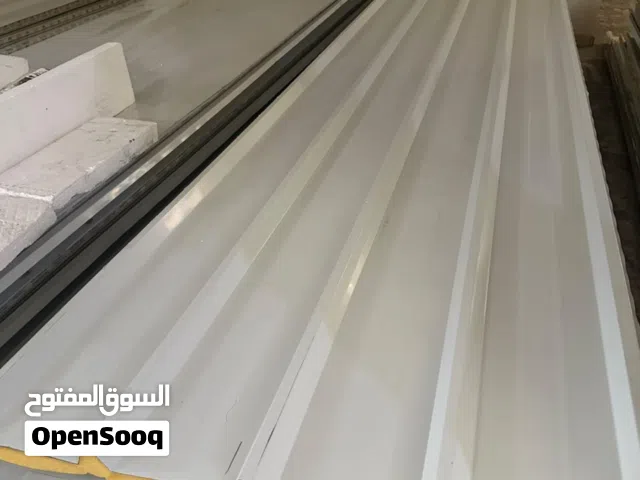السلام عليكم ورحمت الله وباركاته عرض ربي يبارك سندوتش سقف جديد مش راكب عدد 36 طرف الاطوال 6 مت