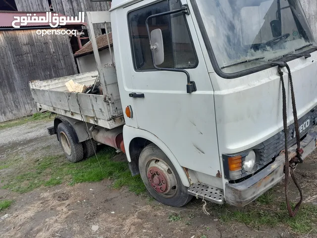 Tipper Iveco 1997 in Jumayl