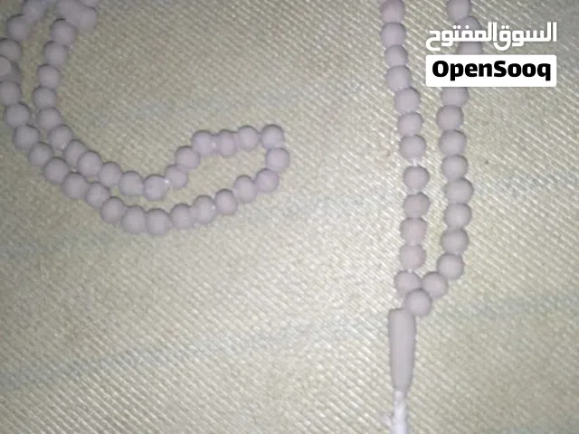 اشتغل سبح من ترب الامام الحسين عليه السلام