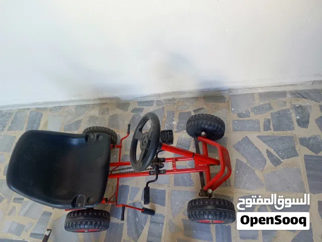 سياره تناسب طفل من 2 سنه الى 8 سنين