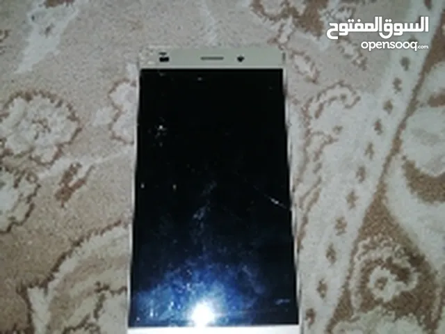 Huawei P8 Lite 16 GB in Al Riyadh