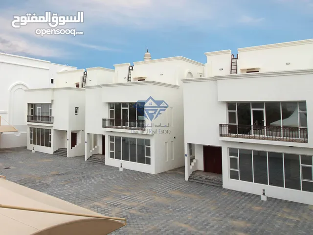 #REF691 Villas in Compound for Rent in Shatti al Qurum