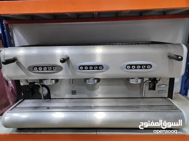 مكينه سام ماركو شبه جديده استعمال نظيف بمضختها اخدم طول