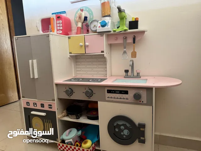 مطبخ اطفال خشبي مع لوازمه