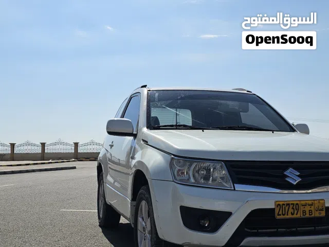 2014 سوزوكي جراند فيتارا DLX