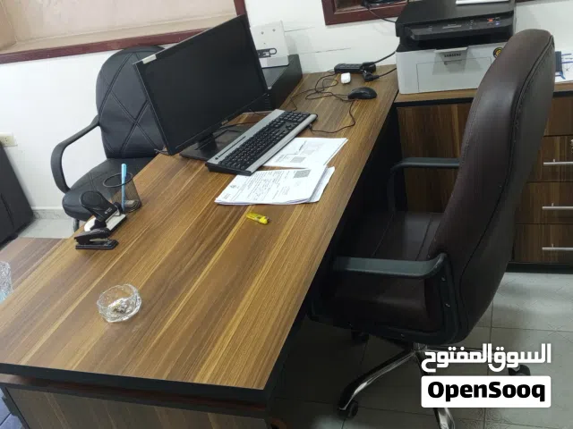 مكتب جاهز للبيع