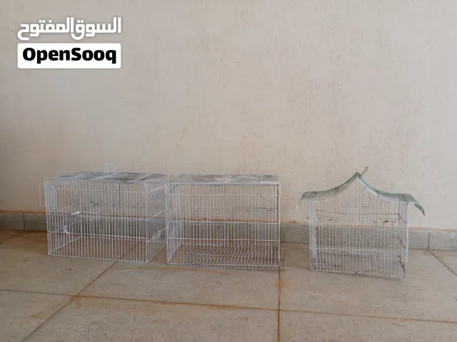 تلاتة اقفاص للبيع الحالة جيد جدا