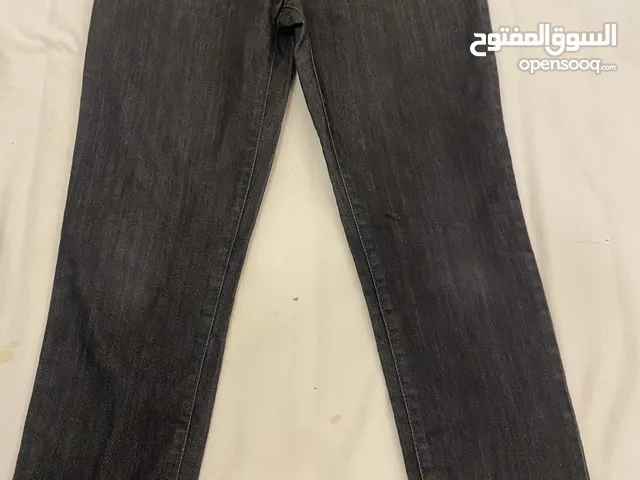 بنطال جينز للاولاد رمادي غامق جديد لعمر 11_12 عام