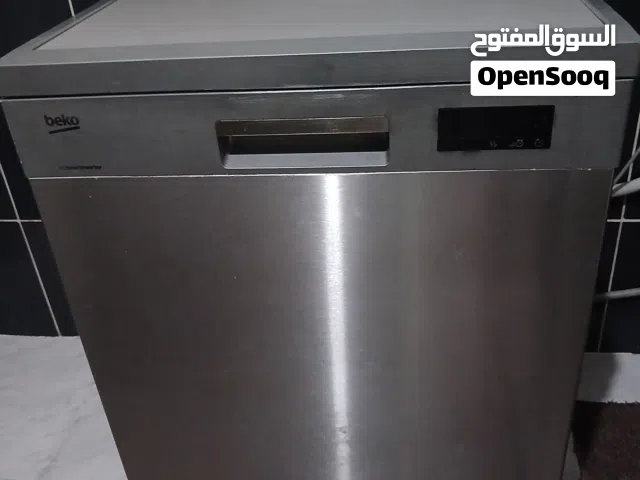 جلايه بيكو لون سلفر 6برامج 3 مرشات 2 سله شبه جديده استعمال بسيط شغاله 100%100 ما فيها اي اشي سبب الب