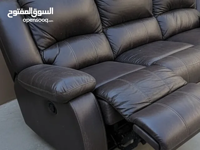 طقم كنب جلد ريكلاينر امريكي يفتح من الطرفين
