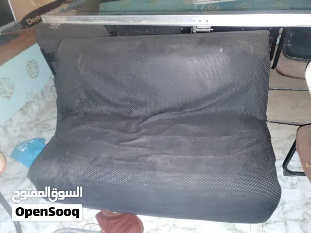 كنبات مريحه وواسعه