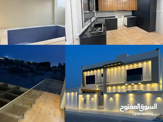 345 m2 4 Bedrooms Townhouse for Sale in Al Batinah Barka