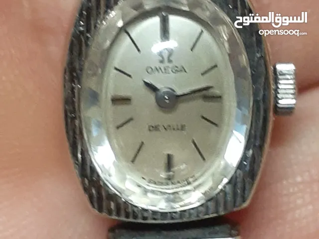 ساعة أوميغا دي فيل نسائية موديل 1972