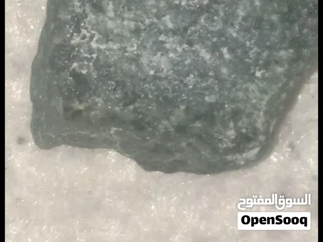 مسبحة حجر طبيعي مرجان ابيض