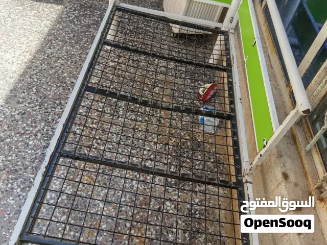 سرير اطفال حديد للبيع